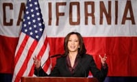 Kamala Harris endorsed by Barack Obama 